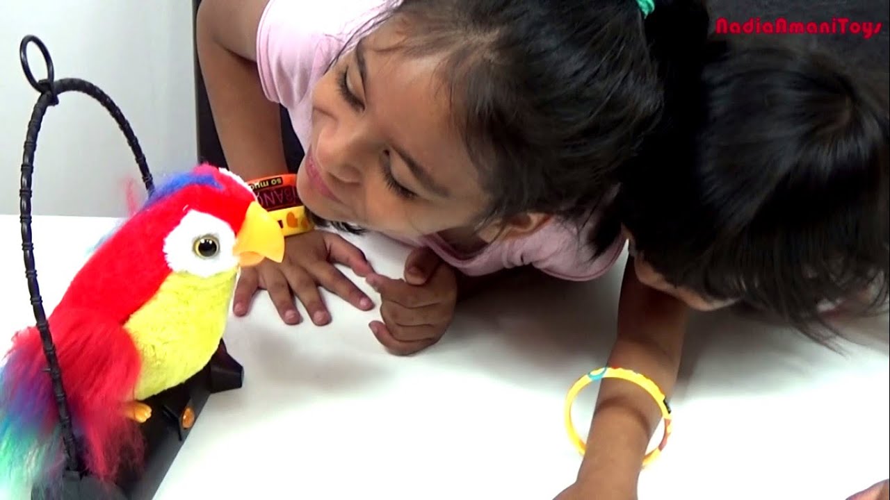 Top 5 Talking Parrot Toy Options for Fun Learning in 2025